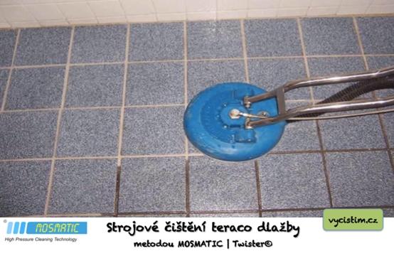 Čištění venkovních dlažeb