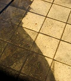 Čištění žulových obkladů