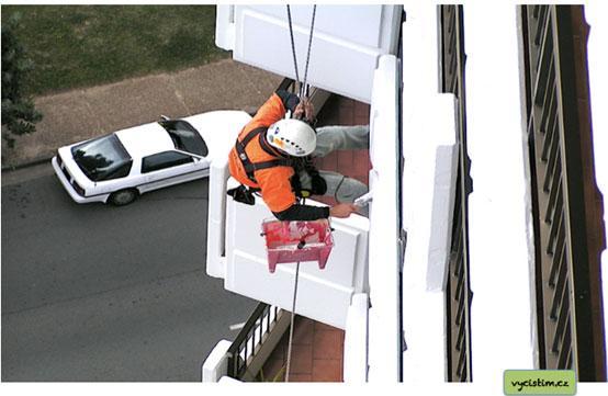 Výškové nátěry fasád